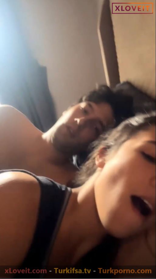 Tutkulu Seks 1cook1barmaid genç Türk çift sevişti